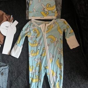 Banana little sleepies